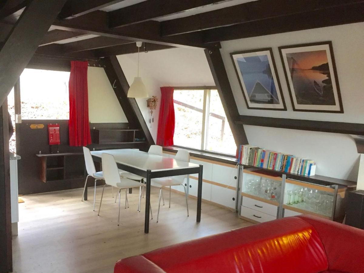 Quaint Chalet In Petithan With Roofed Pool Durbuy Luaran gambar