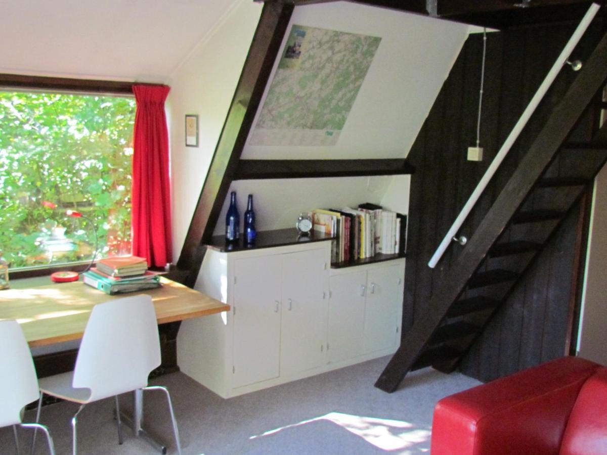 Quaint Chalet In Petithan With Roofed Pool Durbuy Luaran gambar